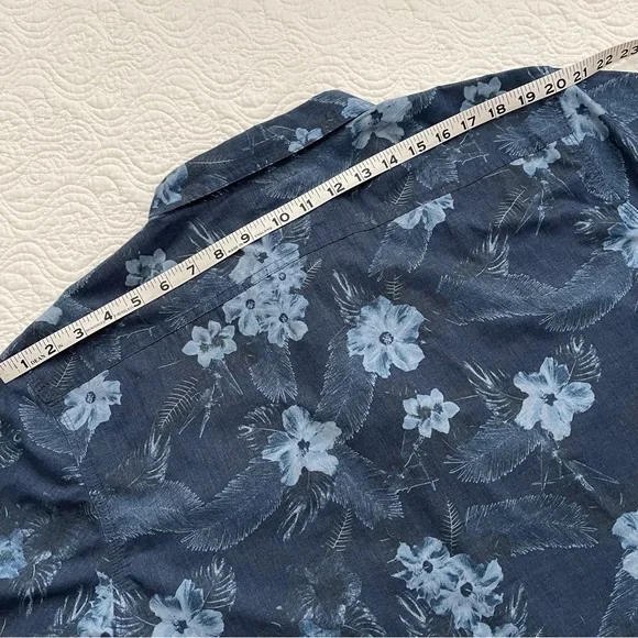 Levi’s Men's Button Down Short Sleeve Shirt Blue Tropical Print Size XL - Picture 9 of 11